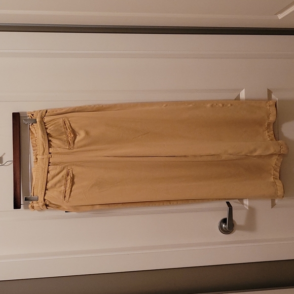 RW&CO High-Waist Wide Paperbag Tencel Pant - 26" length (M) - Picture 2 of 5